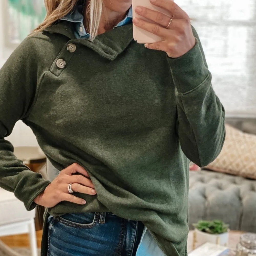 NWT J. Crew Wide button-collar pullover sweatshirt in olive size Small